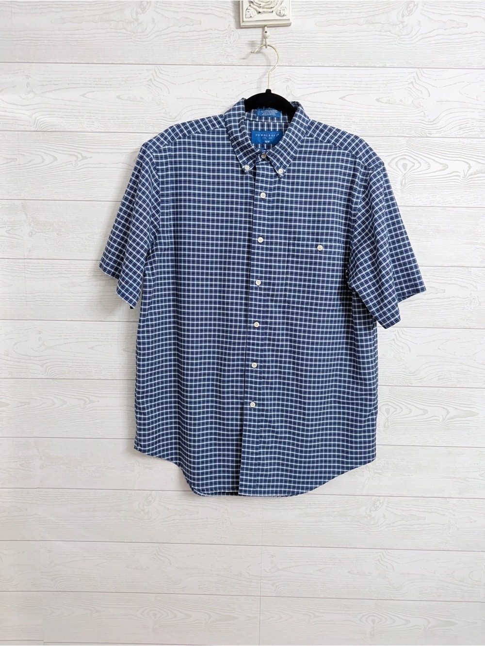 Town & Craft Men’s Blue Checkered Short Sleeve Button Down Shirt. Size M